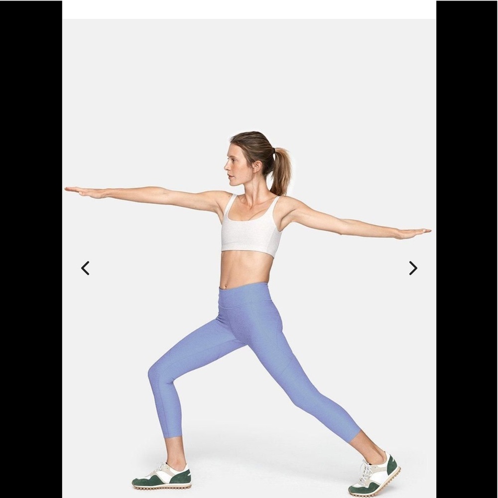 Outdoor Voices 3/4 Warmup Leggings in Lilac